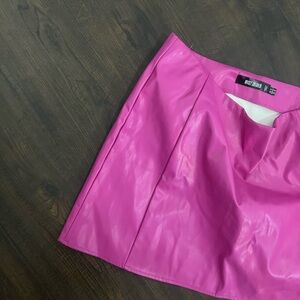 Missguided + Vibrant Pink Mini Skirt, size 10, like new / EUC